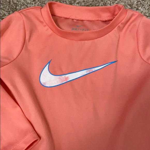 Nike Dri Fit Coral and Blue Marbled Set - Picture 2 of 8